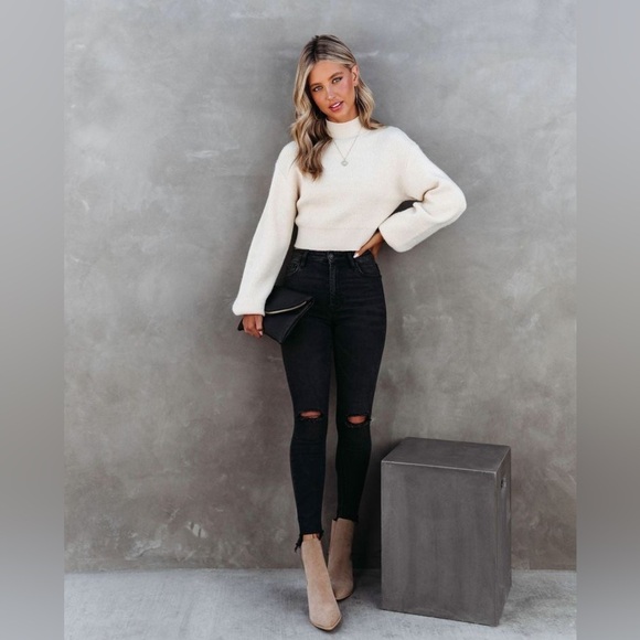 True Religion Cream Ivory Pullover Sweater Chain Neck Knitted Cozy Outerwear S - Picture 2 of 6